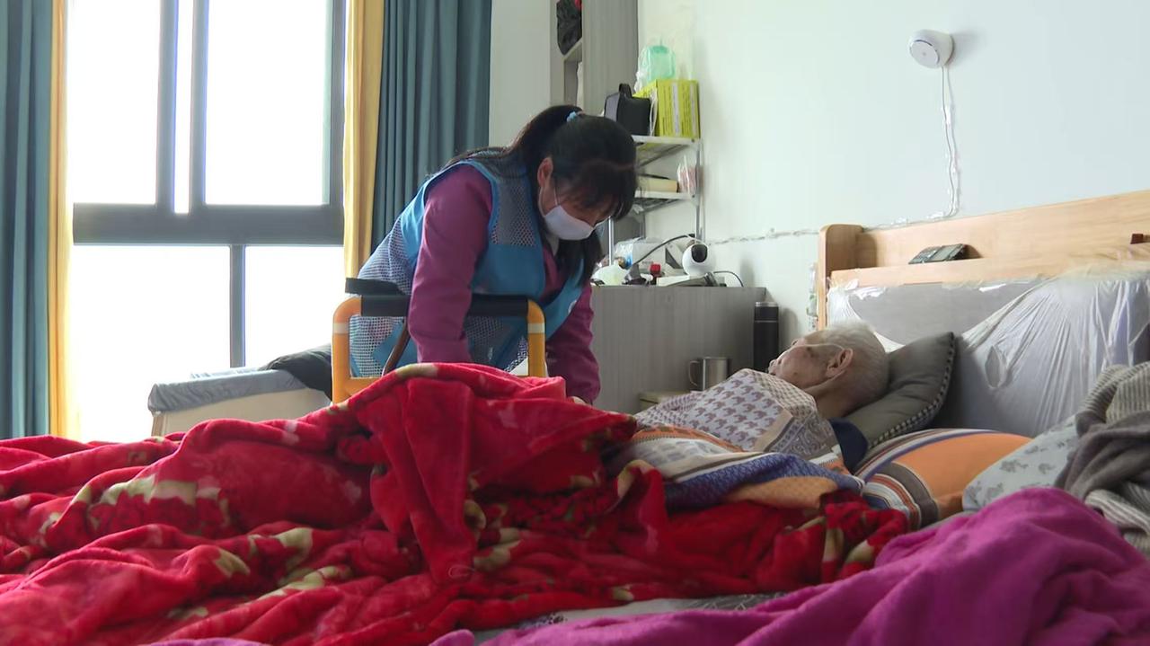 从人找政策到长效保障 温州智慧养老为老人护航