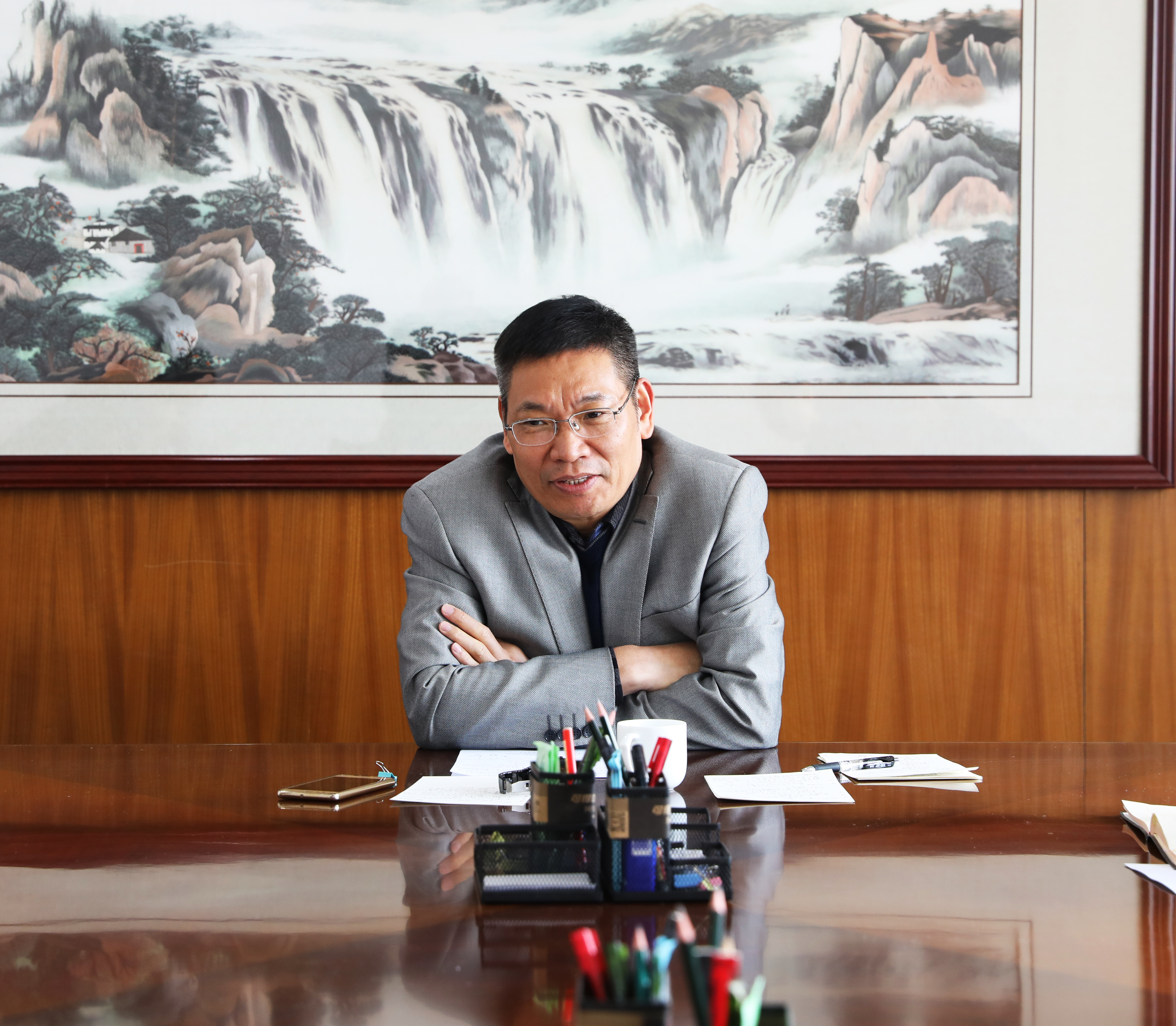 周维亮参加所在支部党日活动并为党员上党课