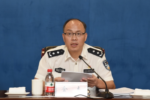 杭州公安以自我革命的勇气打一场刀刃向内正风肃纪的攻坚战