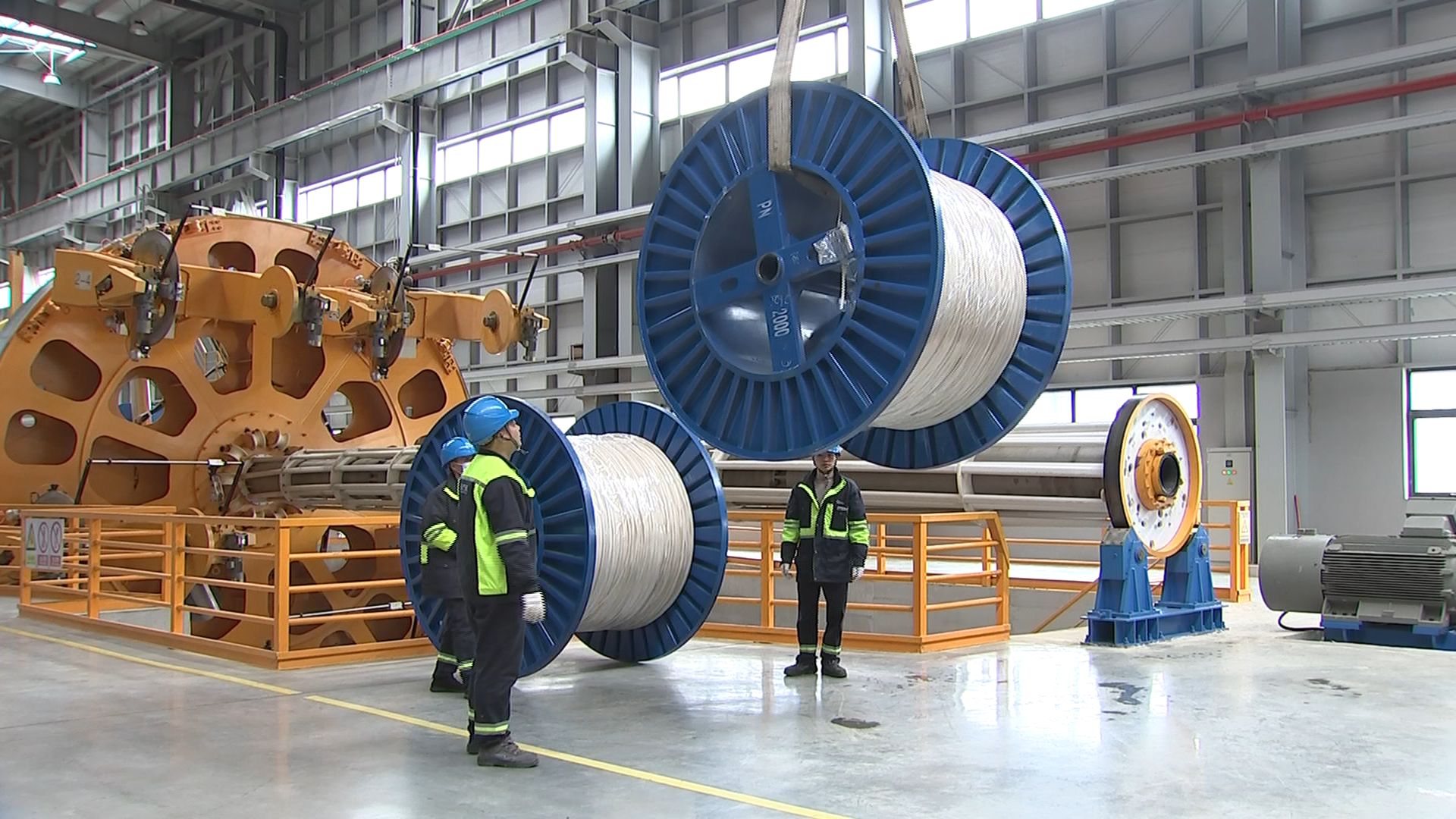 新年新气象东方电缆开工忙