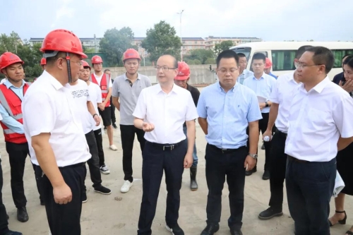 台州湾新区管委会主任管文新调研中央创新区