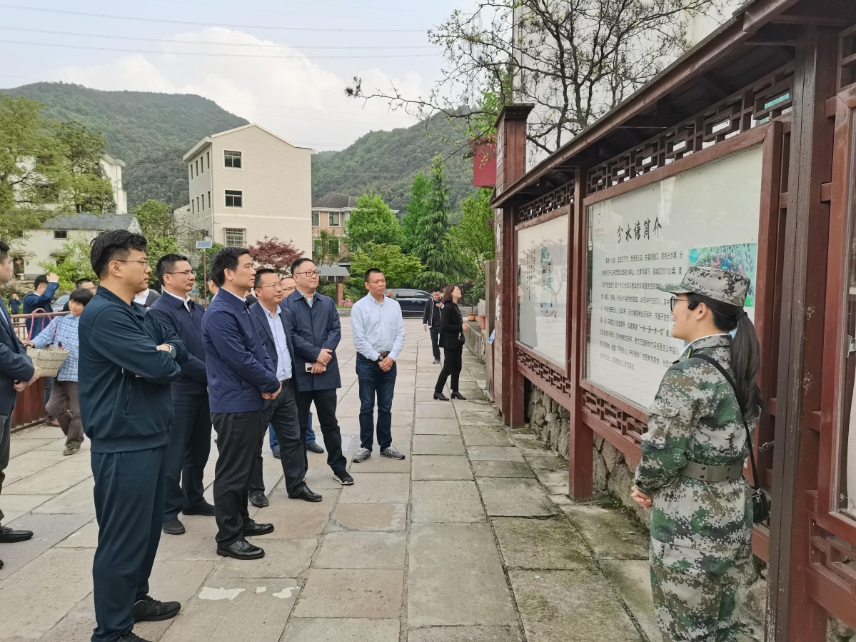 国家退役军人服务中心副主任盛保晨来义调研