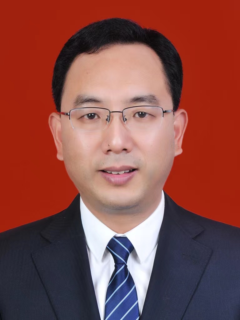 鲍小龙