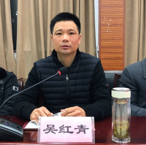 驻足回望砥砺奋进扬帆起航岩头镇召开2020年度中层干部述职会