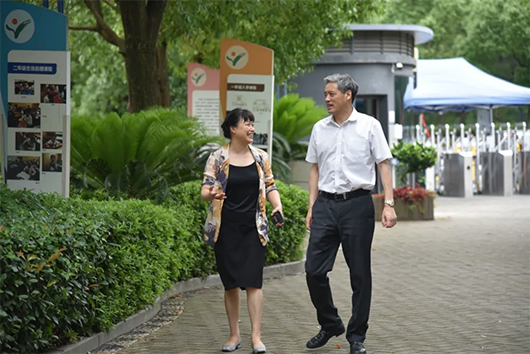 戎雪海赴余姚走访联系市人大代表